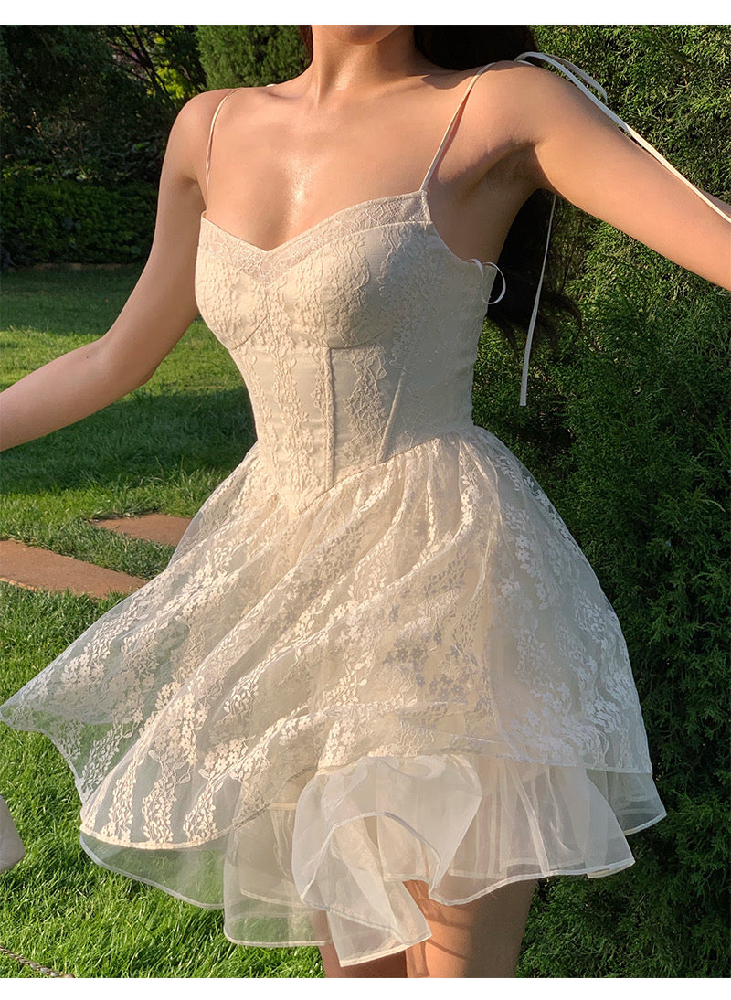 Ermelinda floral white mini lace dress ...